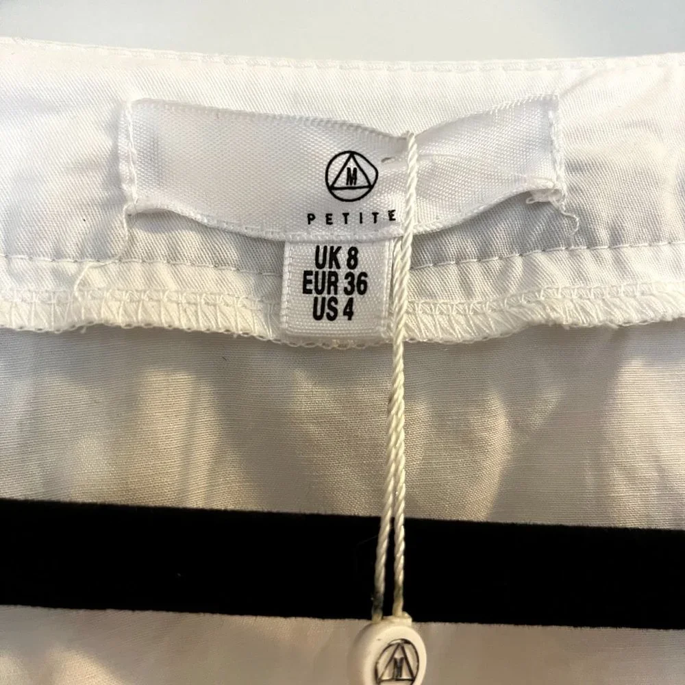 NWOT | MISSGUIDED Petite Poplin Contrast Trim Wrap Top - Picture 5 of 6